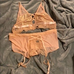 Fashion Nova XL peach/gold 3pc lingerie set NWOT
